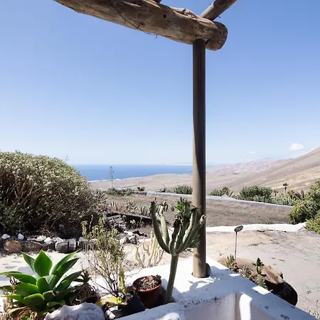 Tabaiba Suites Lanzarote - Macaronesia Homes شقة La Asomada (Lanzarote)